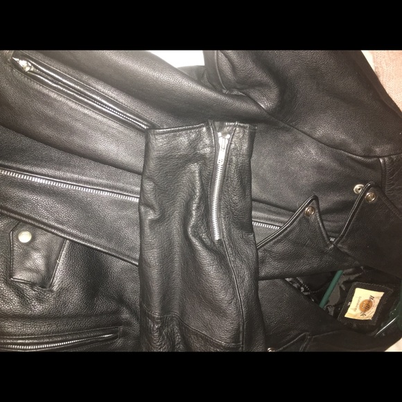 Hard Rock cafe genuine leather jacket - Picture 7 of 7